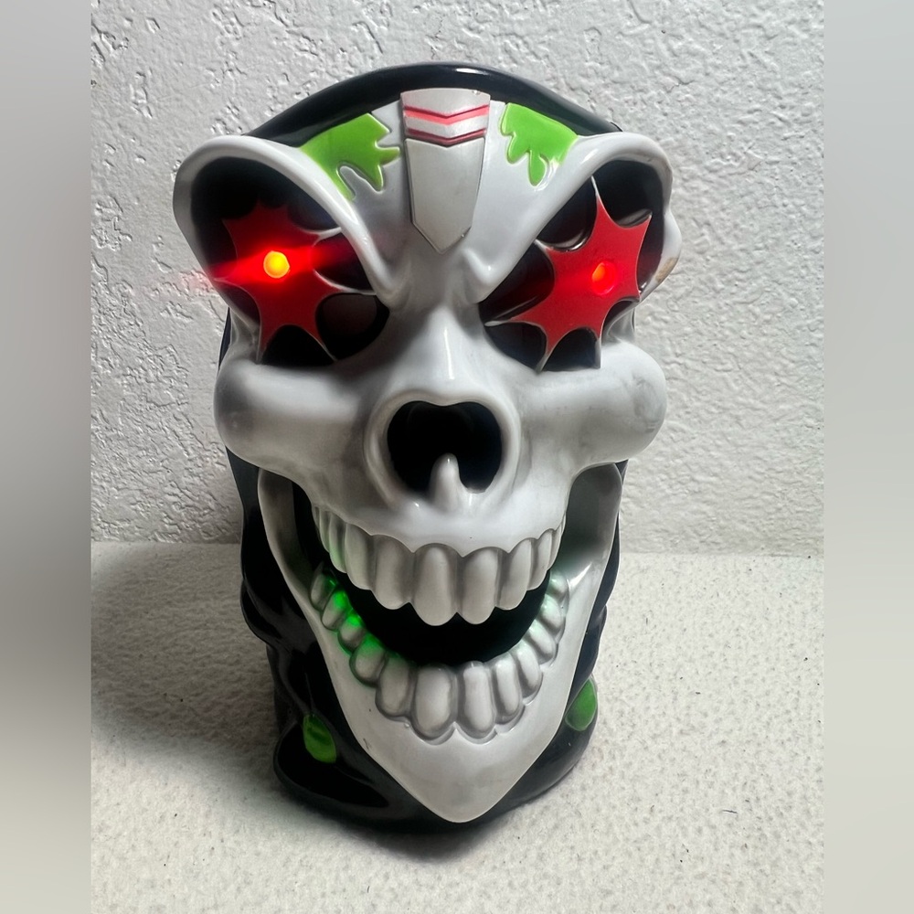 Monster Jam Grave Digger Grim Light-up Skull Collectors Mug cup Works